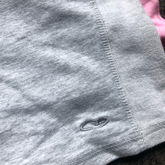 2 pair of ladies champion shorts - Picture 4 of 13